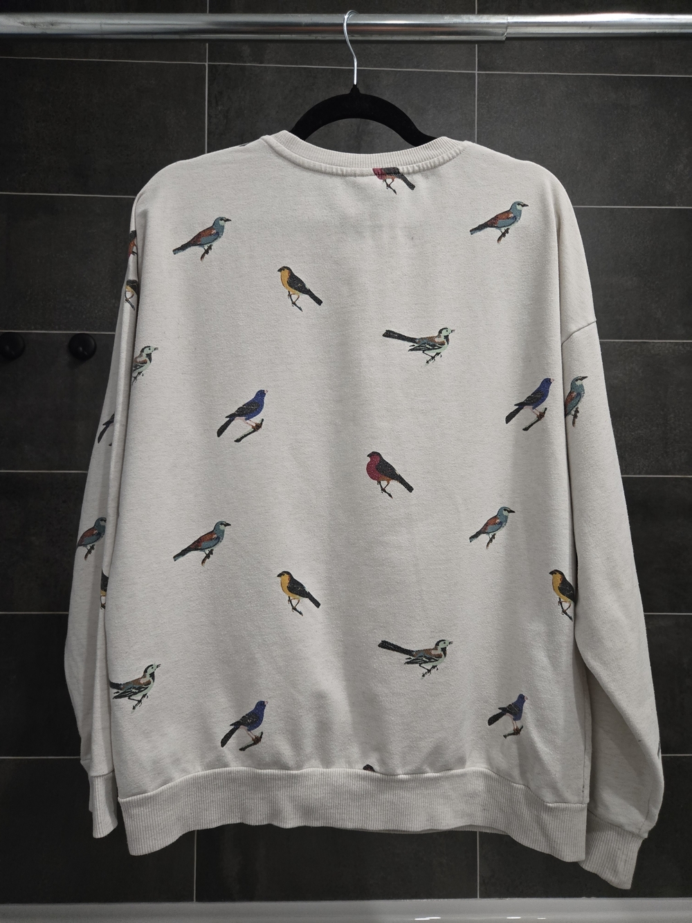 Twik Beige Crewneck Sweatshirt with Colorful Bird Print Organic Cotton - Picture 3 of 7